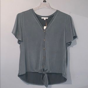 Bottom Down Shirt with Knot